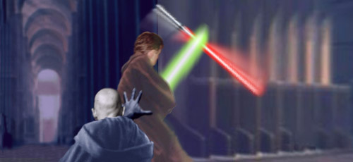 The Sith Lord sends her lightsabre spinning towards Luke's back !